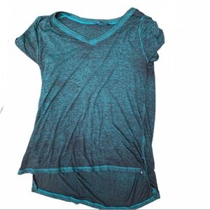 Women’s Rock and Republic teal-evergreen V-neck